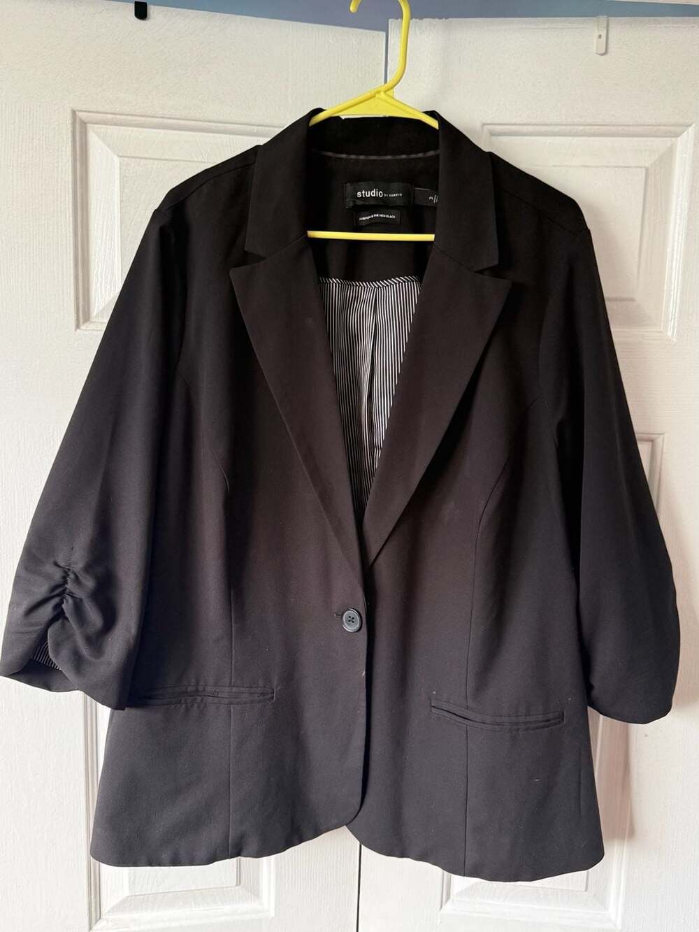 Torrid Studio light weight black blazer